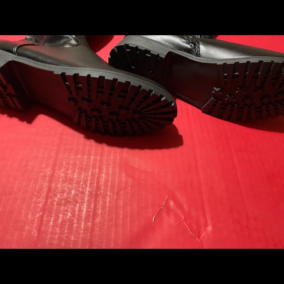 Thigh high stretchy boots - Picture 7 of 7